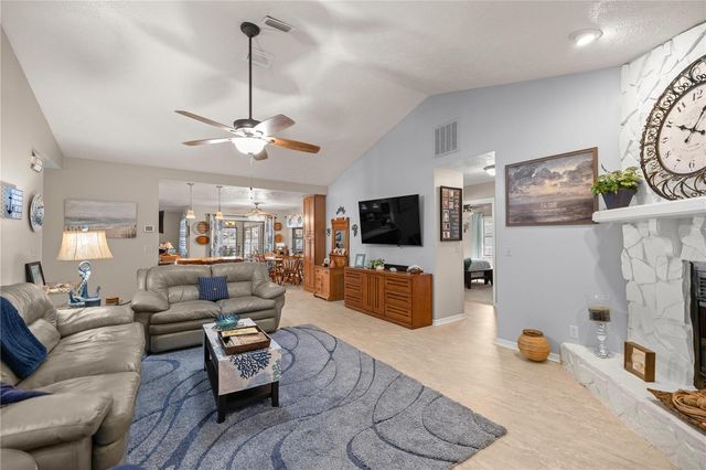 5565 SE 37TH PLACE, Ocala, FL 34480