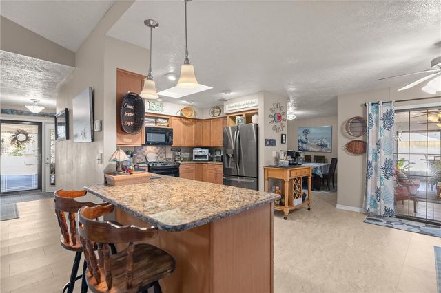 5565 SE 37TH PLACE, Ocala, FL 34480