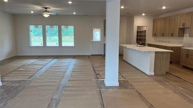 6626 Kingfisher Lane, Beasley, TX 77417
