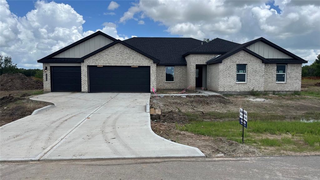 6626 Kingfisher Lane, Beasley, TX 77417