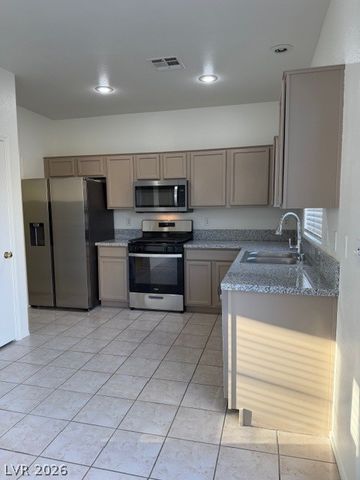 2660 Heathrow Street, Las Vegas, NV 89135