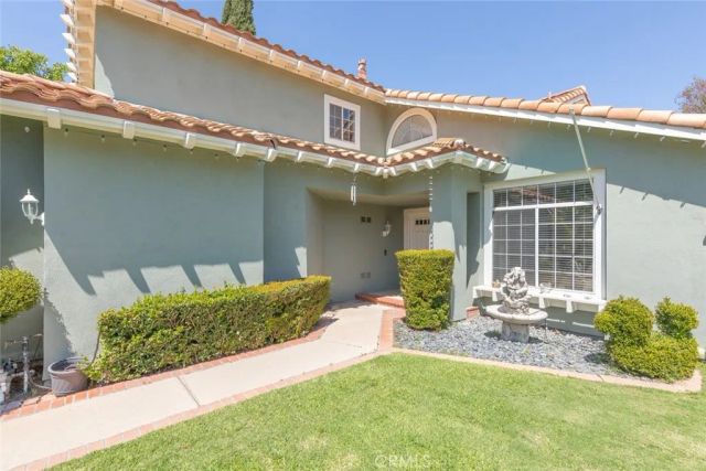 711 Lassen Drive, Corona, CA 92879