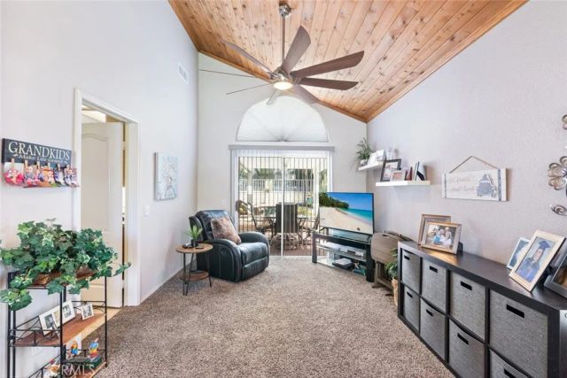 711 Lassen Drive, Corona, CA 92879