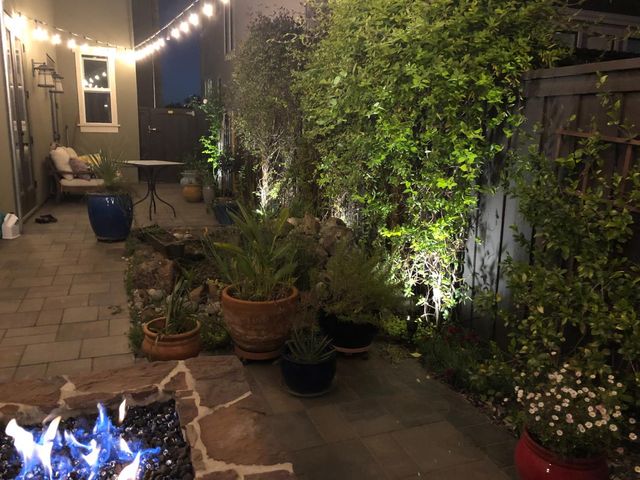 3177 Crocker Dr, Sacramento, CA 95818