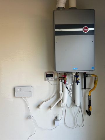 3177 Crocker Dr, Sacramento, CA 95818