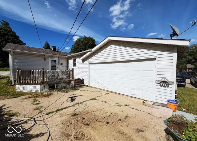 809 Tuttle Avenue, Crawfordsville, IN 47933