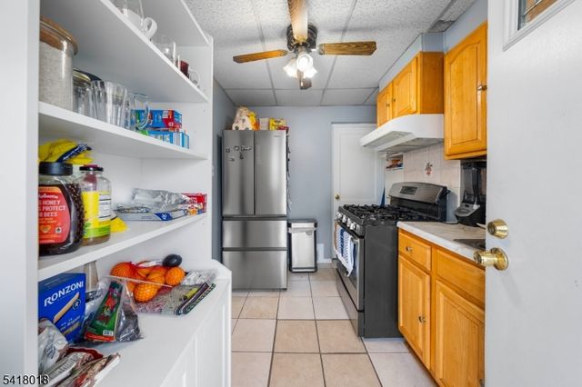 627 Britton St, Elizabeth City, NJ 07202