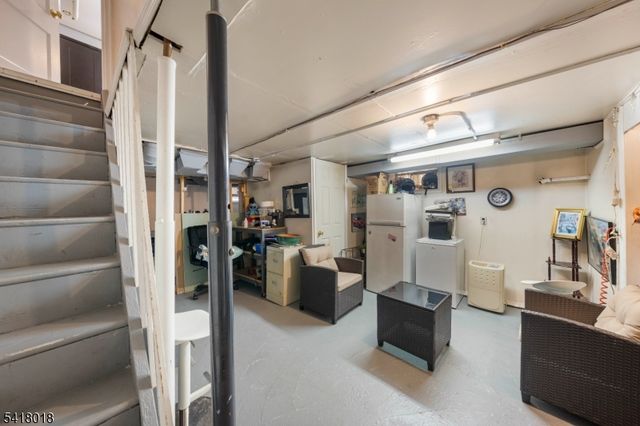 627 Britton St, Elizabeth City, NJ 07202