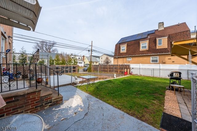 627 Britton St, Elizabeth City, NJ 07202