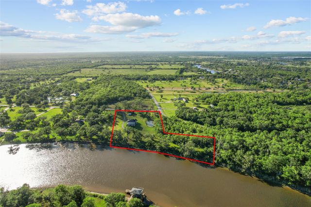 7088 County Road 659, Brazoria, TX 77422