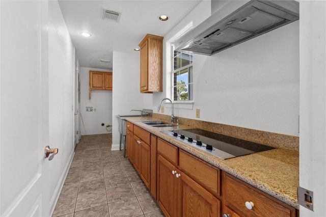 7088 County Road 659, Brazoria, TX 77422