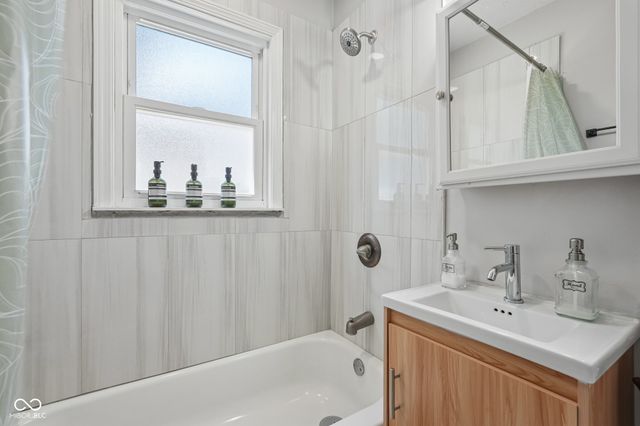2027 Gerrard Avenue, Speedway, IN 46224
