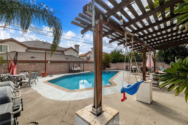 16591 Barbee Street, Fontana, CA 92336