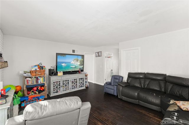16591 Barbee Street, Fontana, CA 92336