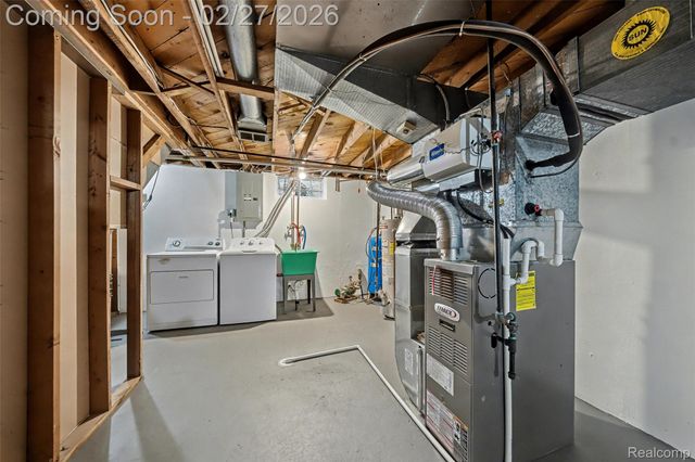 3842 Dill Drive, Waterford Charter Township, MI 48329