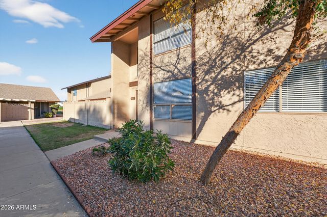4612 W CONTINENTAL Drive, Glendale, AZ 85308