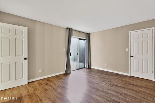 4612 W CONTINENTAL Drive, Glendale, AZ 85308