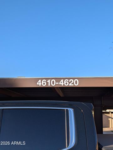 4612 W CONTINENTAL Drive, Glendale, AZ 85308