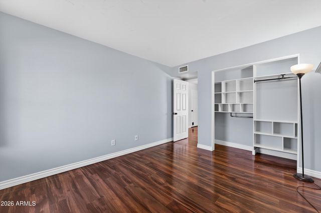 4612 W CONTINENTAL Drive, Glendale, AZ 85308