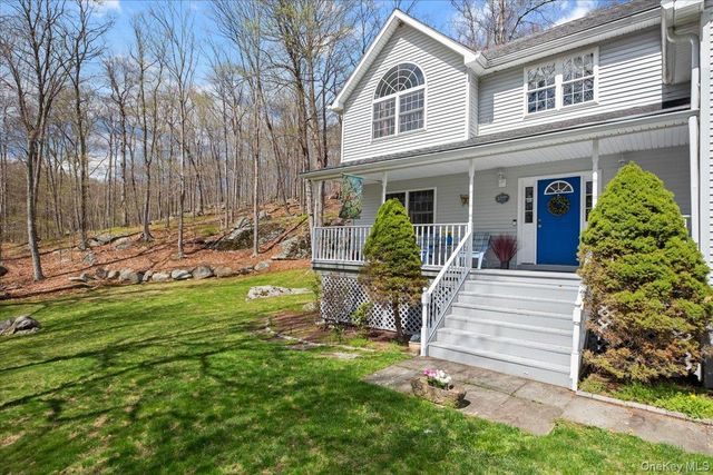 64 Oscawana Heights Road, Putnam Valley, NY 10579