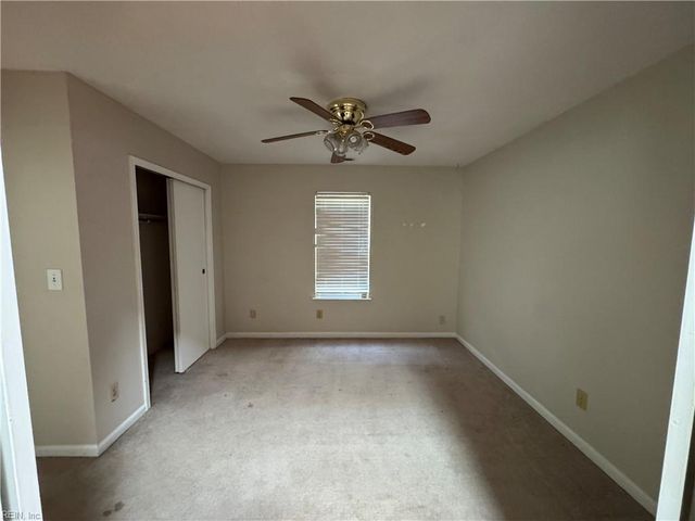 1188 Lord Dunmore DR, Virginia Beach, VA 23464