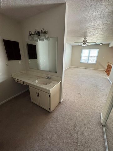 1188 Lord Dunmore DR, Virginia Beach, VA 23464