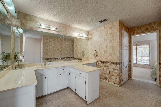 2650 County Road 204, Liberty Hill, TX 78642