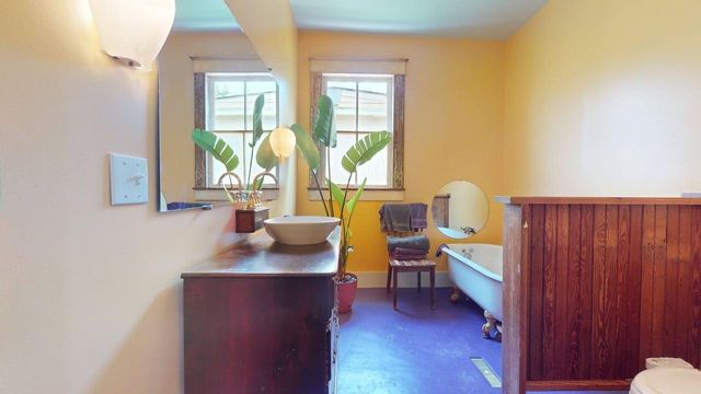 2215 30th Street, Galveston, TX 77550