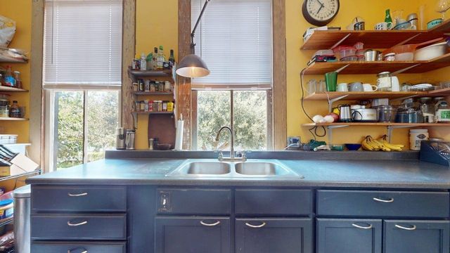 2215 30th Street, Galveston, TX 77550