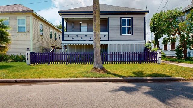 2215 30th Street, Galveston, TX 77550