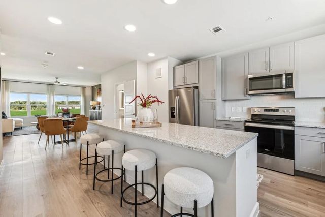 10350 Blue Bluff RD 14105, Austin, TX 78724