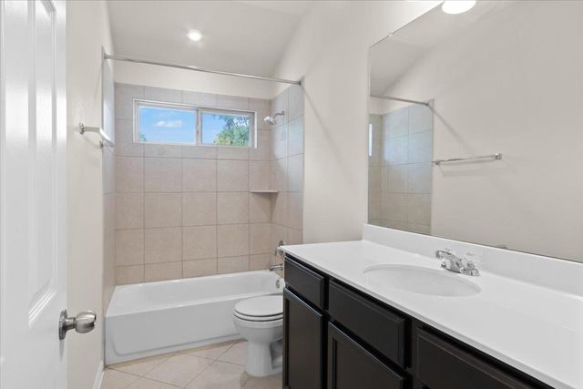 5917 Red Bud Ridge LN 20, Austin, TX 78744