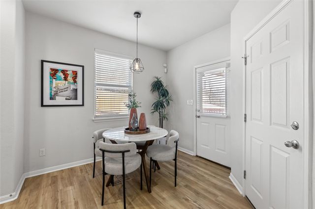 5917 Red Bud Ridge LN 20, Austin, TX 78744