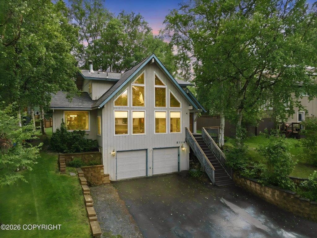 3115 Seawind Drive, Anchorage, AK 99516