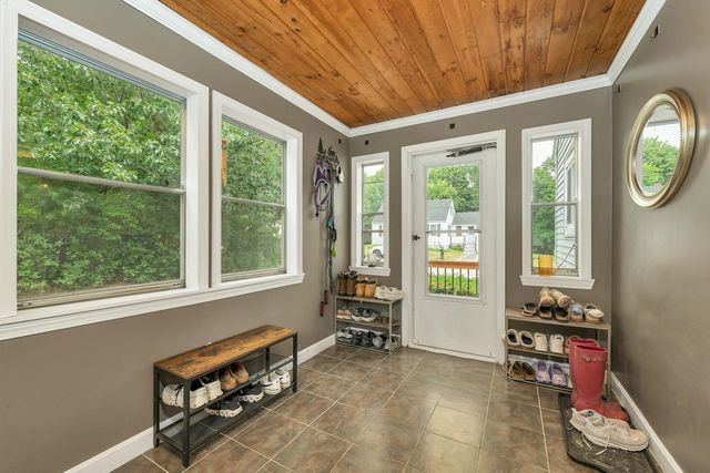 3 Maplewood Avenue, Dover, NH 03820
