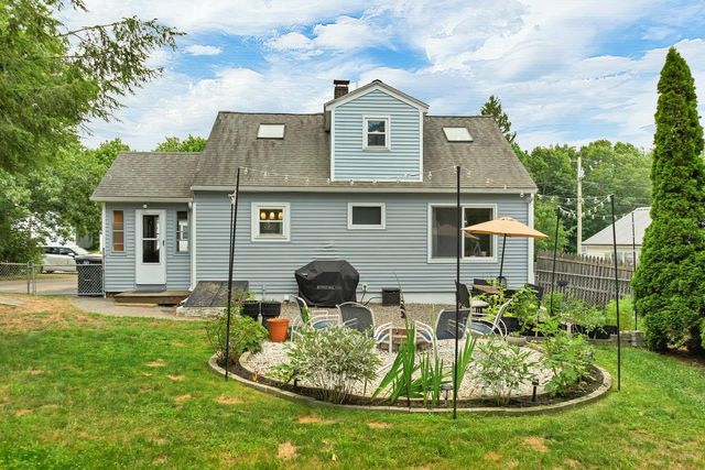 3 Maplewood Avenue, Dover, NH 03820