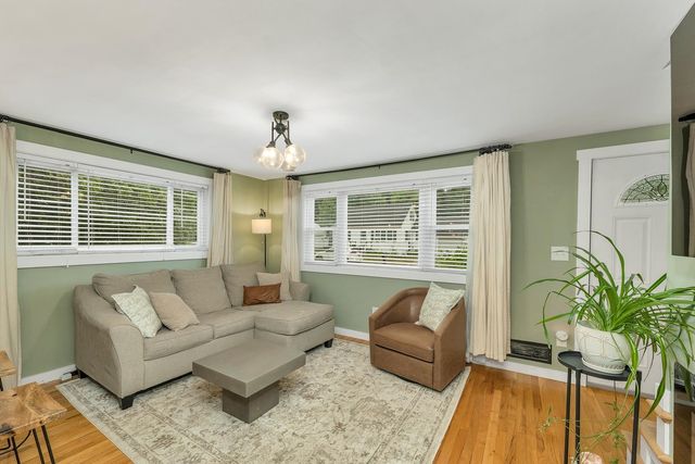 3 Maplewood Avenue, Dover, NH 03820