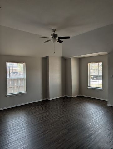7237 Autumn Run Drive, Forest Hill, TX 76140