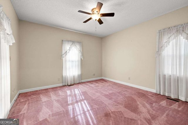 100 Beaver Run Trace, Thomaston, GA 30286