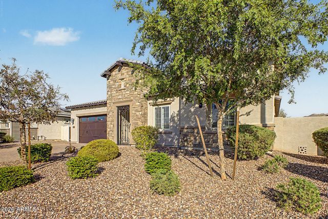 7623 S BARLOW Drive, Gilbert, AZ 85298