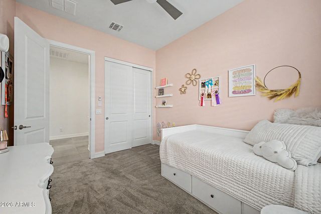 7623 S BARLOW Drive, Gilbert, AZ 85298