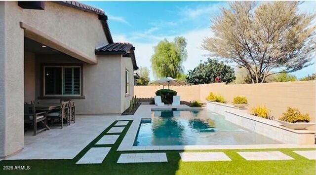 7623 S BARLOW Drive, Gilbert, AZ 85298