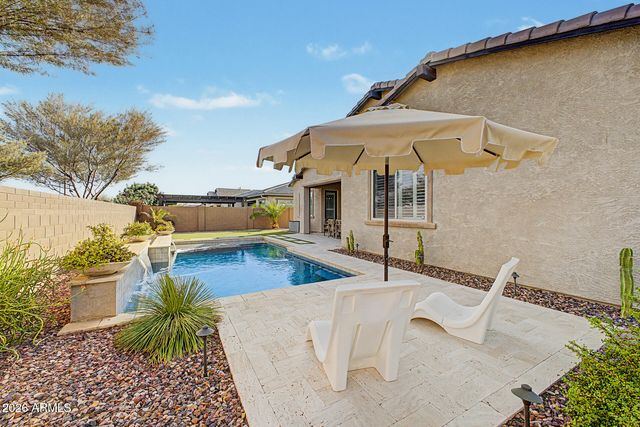 7623 S BARLOW Drive, Gilbert, AZ 85298
