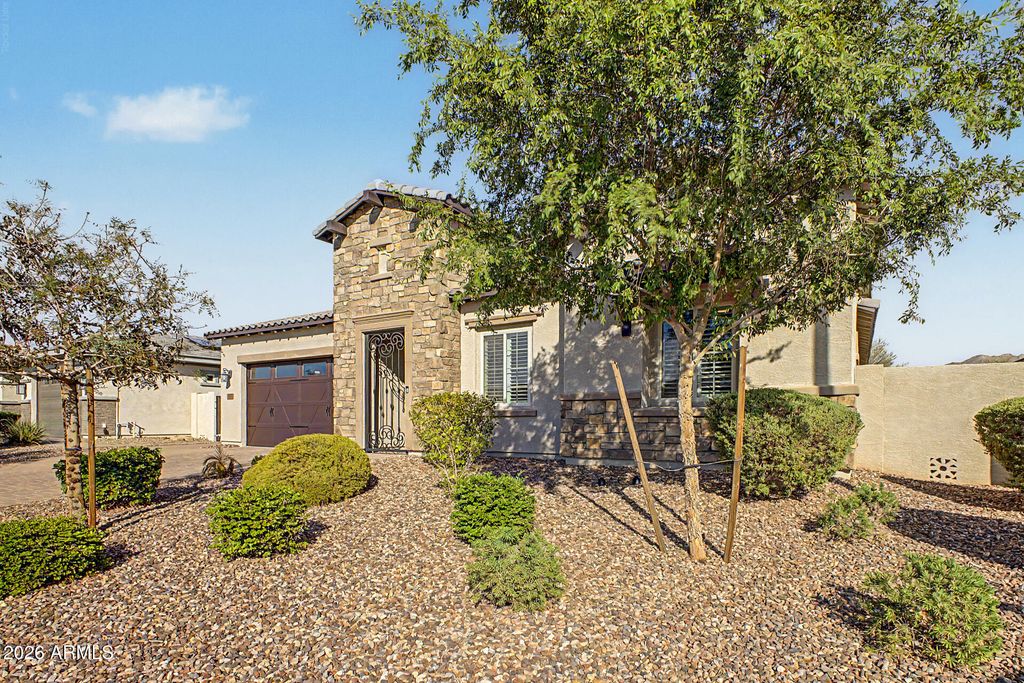 7623 S BARLOW Drive, Gilbert, AZ 85298 — photo 2