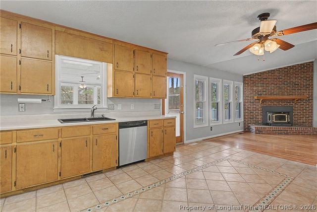 84 Starboard Tack, Sanford, NC 27332