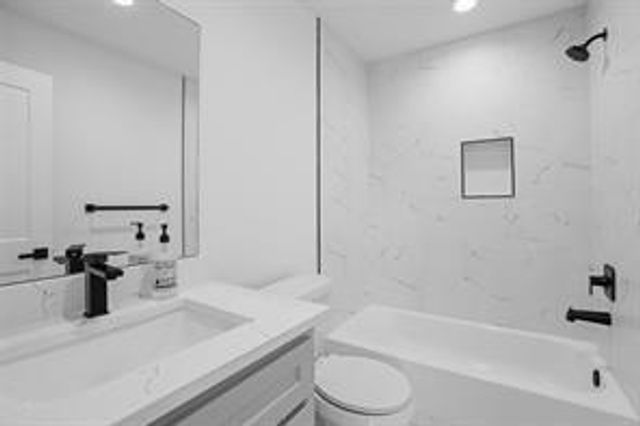 5317 Jefferson Street, Houston, TX 77023