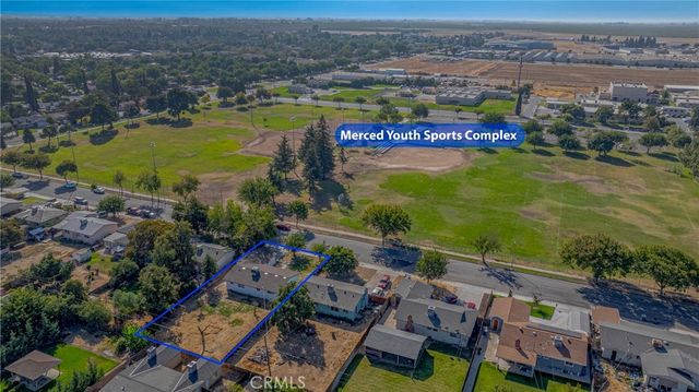 1813 W 7th, Merced, CA 95341