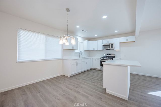 1813 W 7th, Merced, CA 95341