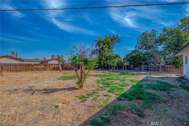 1813 W 7th, Merced, CA 95341