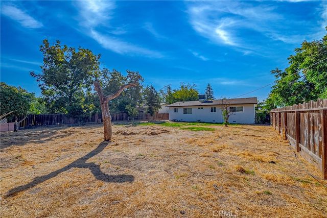 1813 W 7th, Merced, CA 95341
